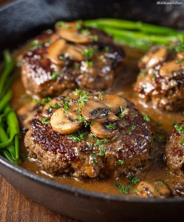 Easy Homemade Salisbury Steak
